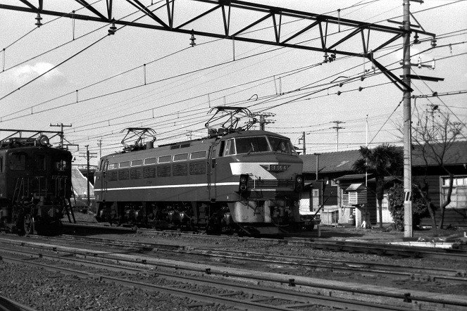 EF66 4